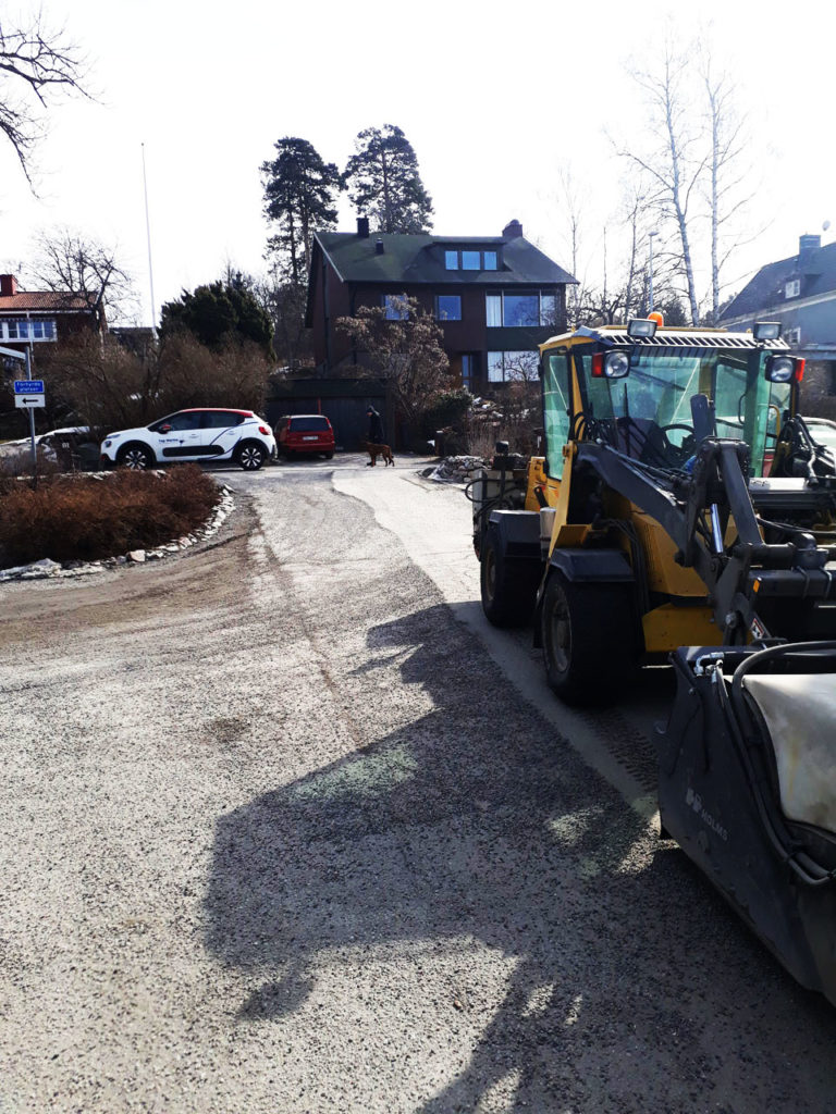 Grus och sandsopning i Danderyd